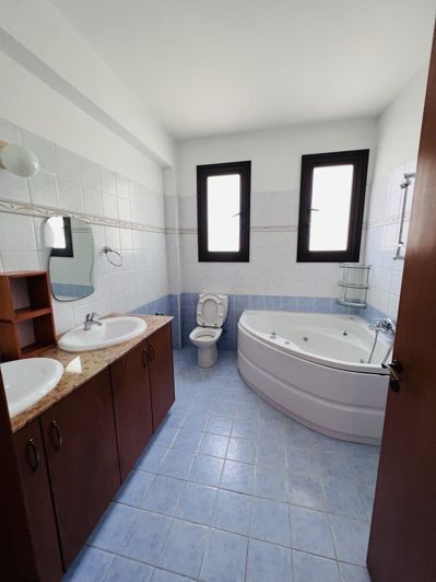 Image No.13-4 Bed Villa for sale