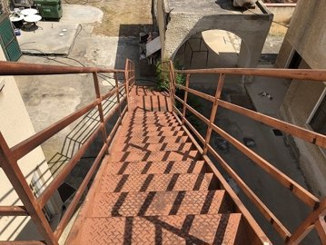 8584044006