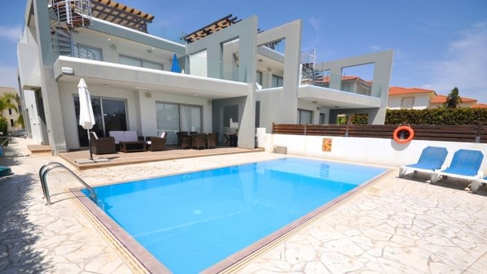 Image No.2-3 Bed Villa for sale