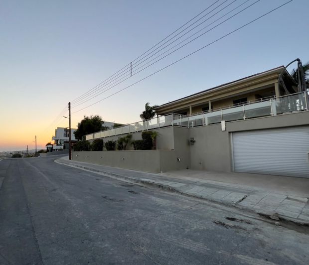 Image No.40-7 Bed Villa for sale