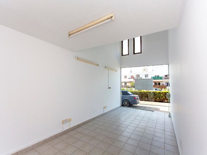 Image No.1-1 Bed Property for sale