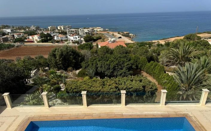 Image No.2-5 Bed Villa for sale