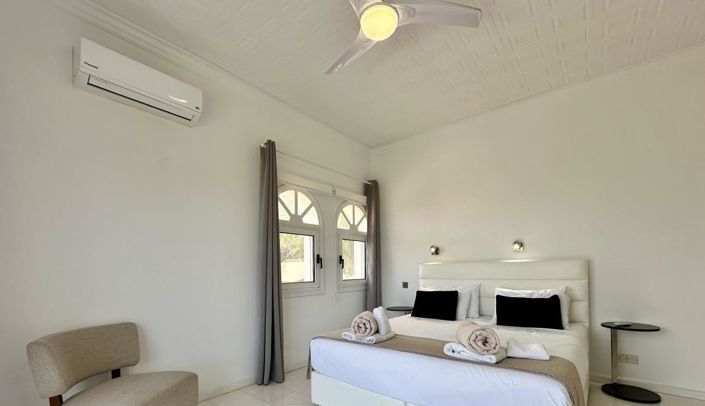 Image No.14-5 Bed Villa for sale