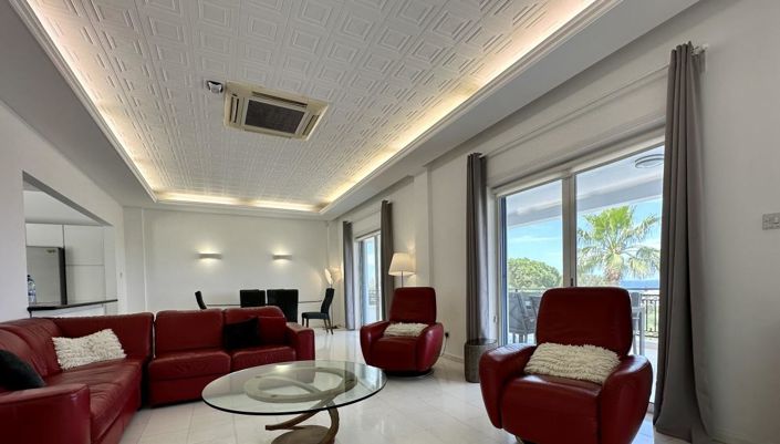 Image No.3-5 Bed Villa for sale