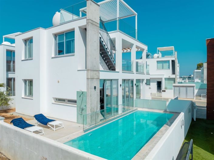 Image No.1-Villa de 4 chambres à vendre à Protaras
