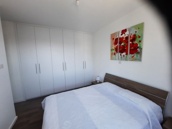 Image No.13-4 Bed Property for sale