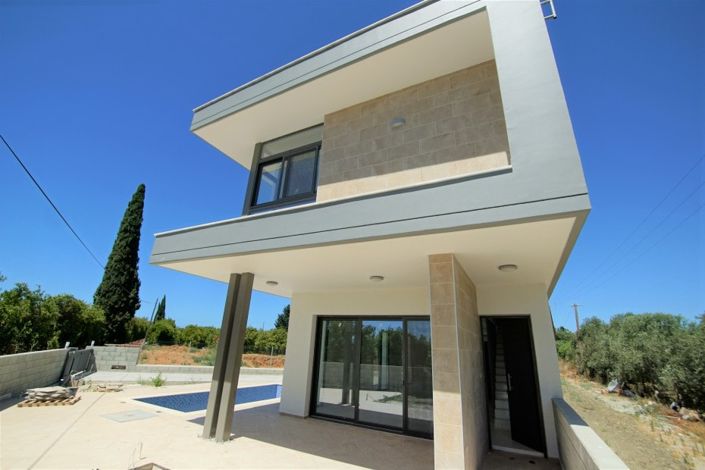 Image No.17-3 Bed Villa for sale