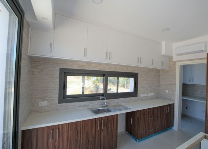 Image No.13-3 Bed Villa for sale