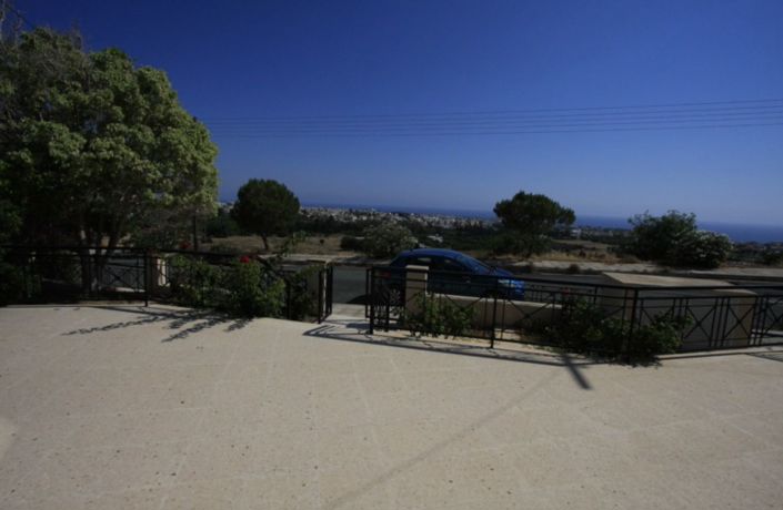 Image No.20-4 Bed Bungalow for sale