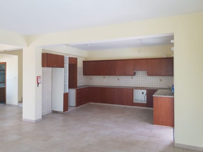 Image No.20-3 Bed Villa for sale