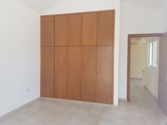 Image No.6-3 Bed Villa for sale