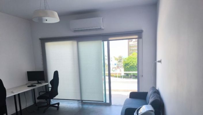 Image No.1-1 Bed Studio for sale
