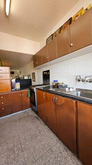Image No.1-2 Bed Townhouse for sale