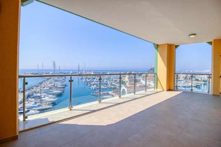 Image No.20-3 Bed Apartment for sale