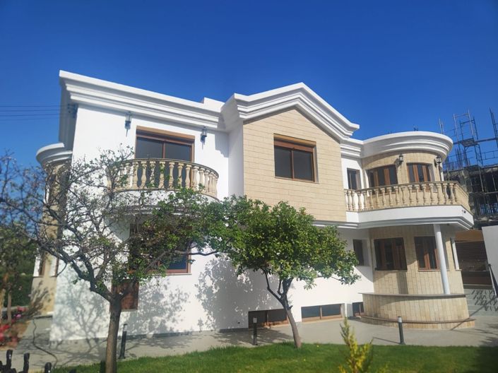 Image No.1-Villa de 6 chambres à vendre à Limassol