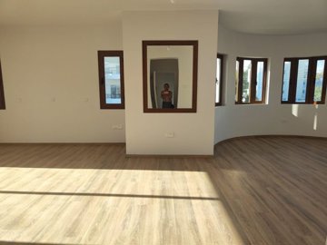 14714482470