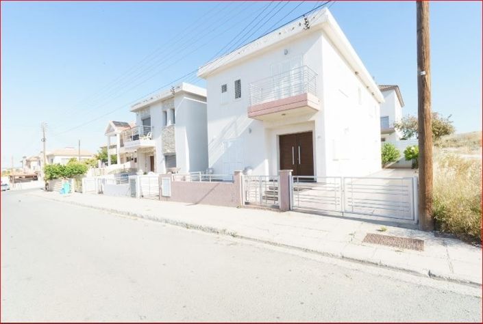 Image No.1-Villa de 4 chambres à vendre à Limassol