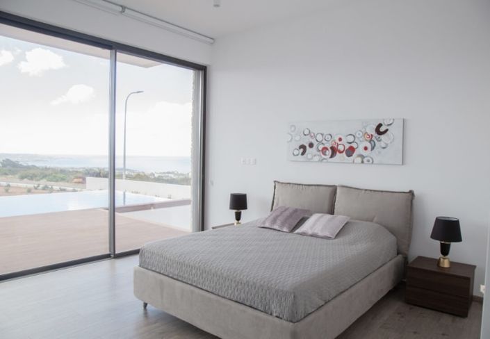 Image No.10-4 Bed Villa for sale