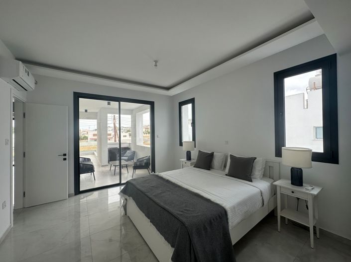 Image No.8-4 Bed Villa for sale