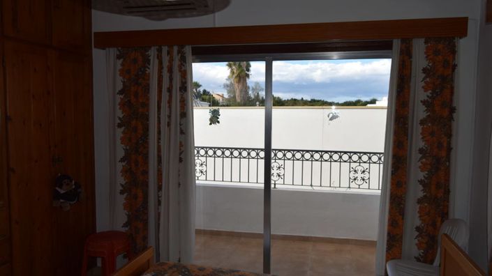 Image No.15-3 Bed Villa for sale