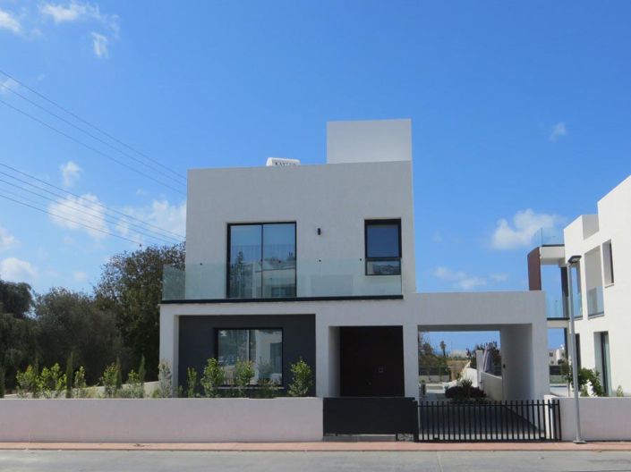 Image No.1-4 Bed Villa for sale