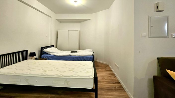 Image No.7-Studio for sale