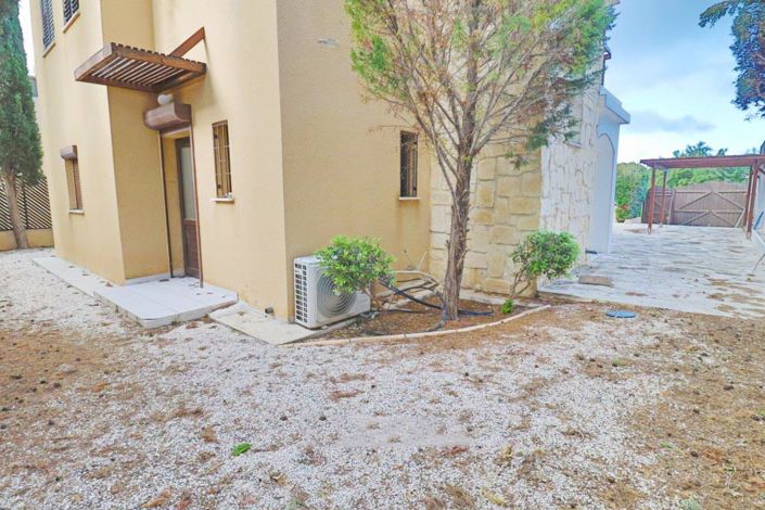 Image No.28-3 Bed Villa for sale