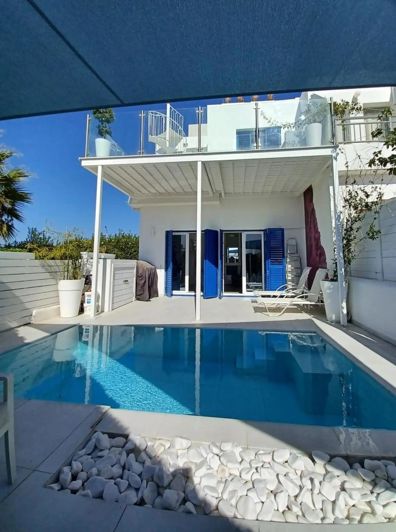 Image No.2-2 Bed Villa for sale