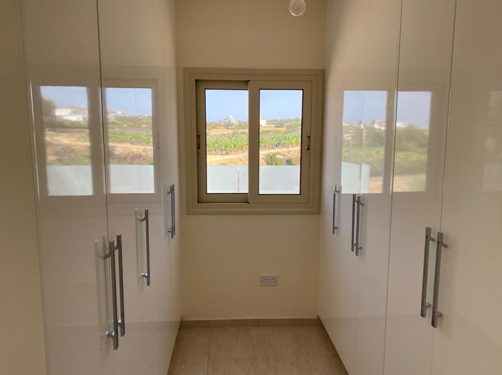 Image No.13-3 Bed Villa for sale