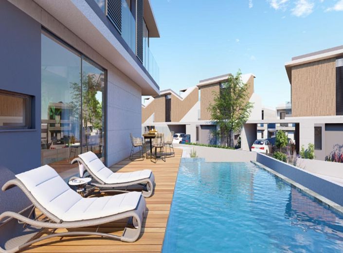 Image No.2-3 Bed Villa for sale