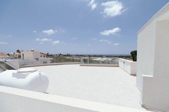 Image No.18-3 Bed Apartment for sale