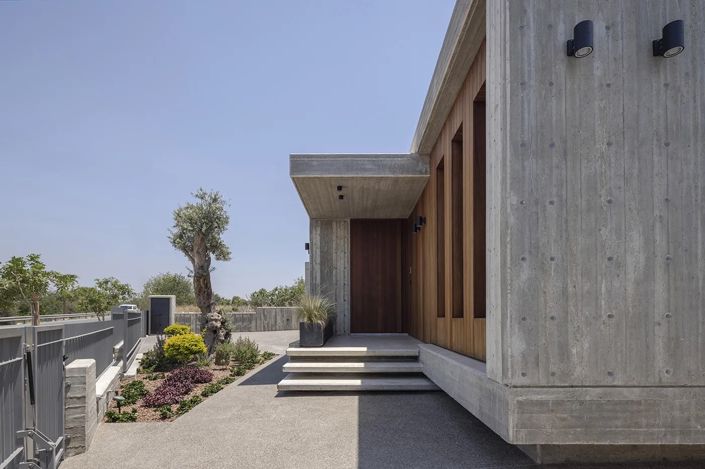 Image No.7-4 Bed Bungalow for sale