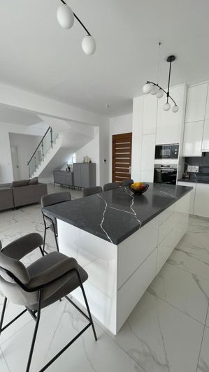 Image No.13-3 Bed Villa for sale