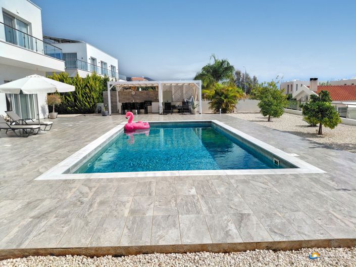 Image No.4-3 Bed Villa for sale