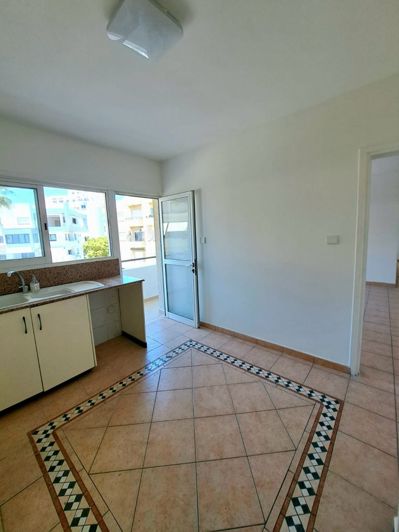 Image No.10-3 Bed Apartment for sale