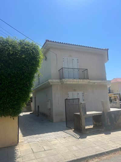 Image No.1-4 Bed Villa for sale