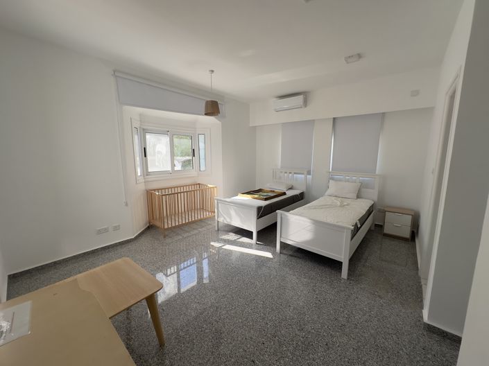 Image No.14-6 Bed Villa for sale