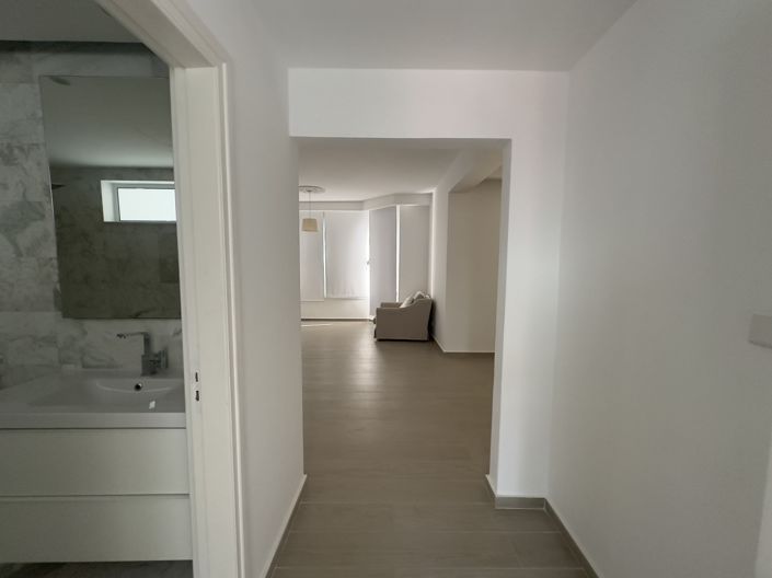 Image No.24-6 Bed Villa for sale