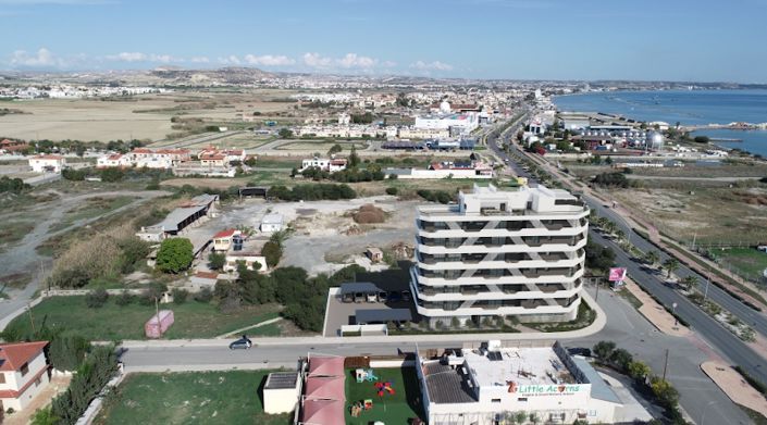 Image No.12-2 Bed Apartment for sale