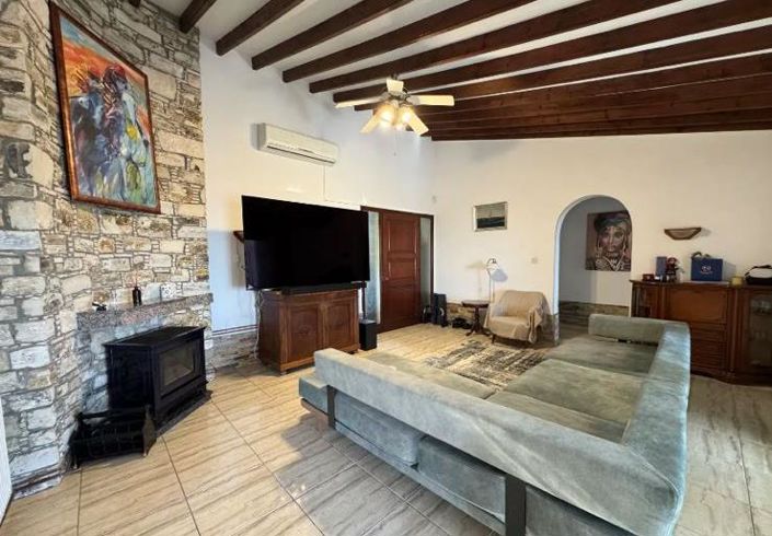 Image No.3-Bungalow de 3 chambres à vendre à Peyia