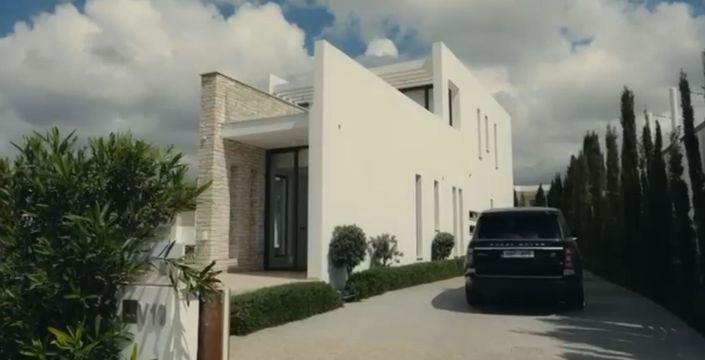 Image No.2-3 Bed Villa for sale