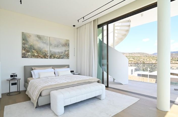 Image No.15-5 Bed Villa for sale