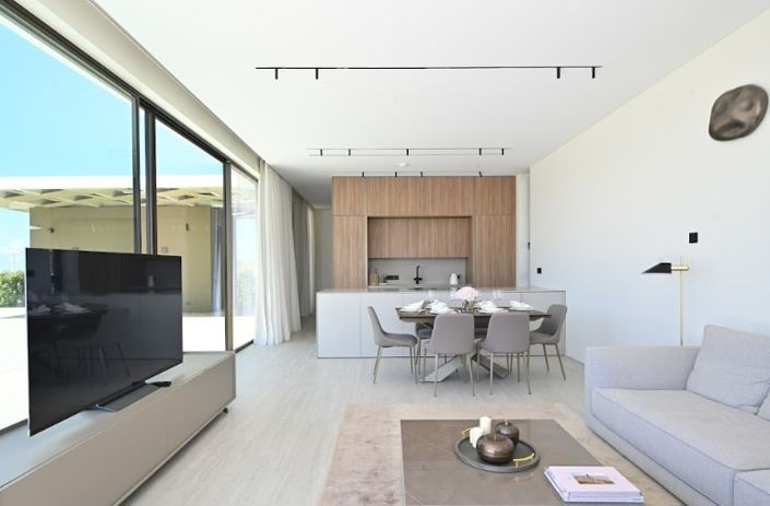 Image No.4-5 Bed Villa for sale