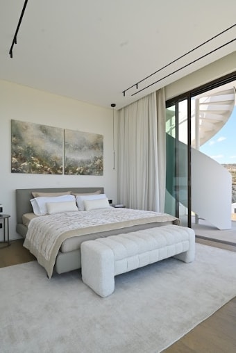 Image No.8-5 Bed Villa for sale