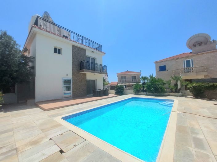 Image No.38-3 Bed Villa for sale