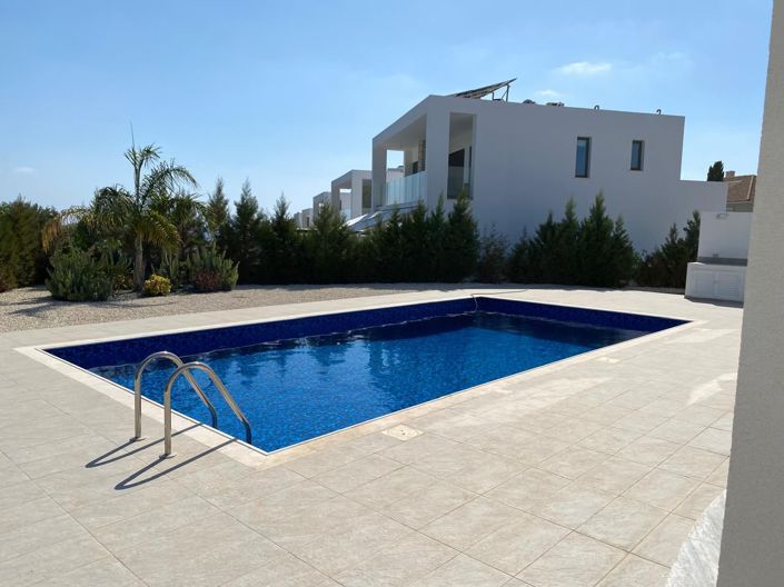 Image No.15-4 Bed Villa for sale