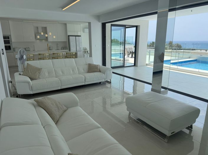 Image No.6-4 Bed Villa for sale