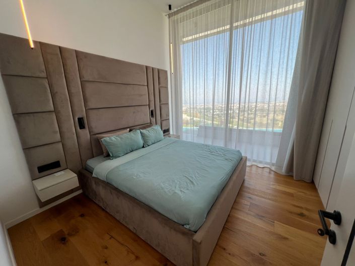 Image No.10-5 Bed Villa for sale