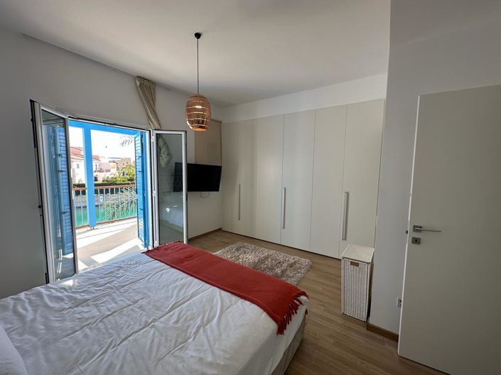 Image No.8-3 Bed Villa for sale