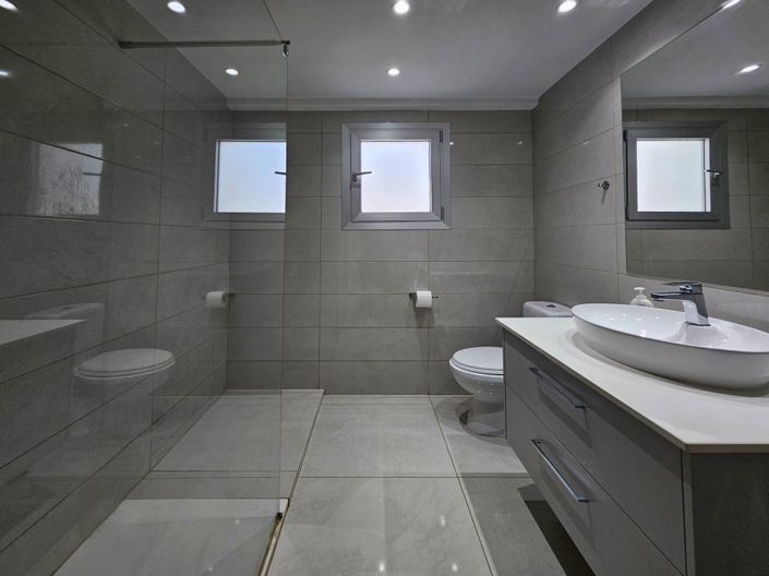 Image No.6-Appartement de 3 chambres à vendre à Larnaca